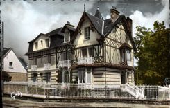 CPA Bagnoles De I'Orne Le Grillon hôtel restaurant