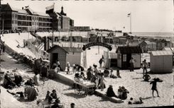 CPA Berck Plage La Plage stade Chipiloff