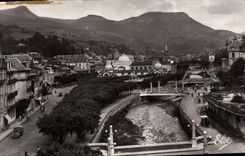 CPA La Bourboule Les Ponts