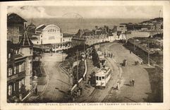CPA Biarritz Avenue Edouard VII Le Casino Et Tramway