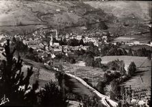 CPSM Arreau Vue Generale Prise De La Route