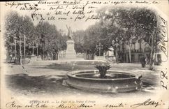 CPA Perpignan La Place Et La Statue D'Arago