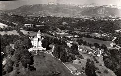 CPA Annecy Vue Aerienne Lovagny château de Montrottier
