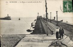 CPA Le Havre La Digue Et Nouvelle Entree Du Port
