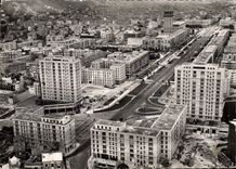 CPSM Le Havre Les Nouveaux Immeubles Et I'Avenue Foch