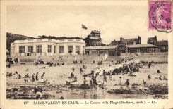 CPA Saint Valery En Caux Le Casino Et La Plage