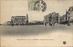 CPA Le Treport I'Esplanade Et Le Casino