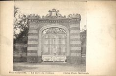 CPA Petit Gouronne La Porte Du Château