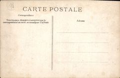 CPA Versailles Perspective De La Rue Saint Pierre Et Place Des Tribunaux