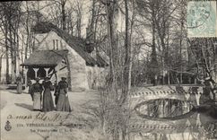 CPA Versailles Petit trianon Le Presbytere