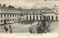CPA Versailles La Caserne Quartier De La Reine