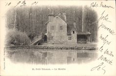CPA Petit Trianon Le Moulin