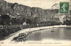 CPA Beaulieu Sur Mer Quai Du Midi Et I'Hotel Bristol