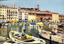 CPSM Cannes Le Quai Saint Pierre La Tour Et I'Horloge