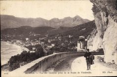 CPA Menton Vue sur Garavan Prise De La Route de Vintimille