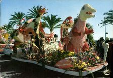 CPSM Nice Bataille De Fleurs Carnaval