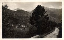 CPA St Martin Vesubie route du Boréon quartier Saint-Nicolas