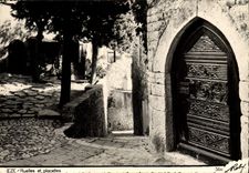CPSM EZE ruelles et placettes