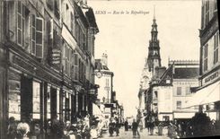 CPA Sens Rue De La Republique
