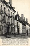 CPA Villeneuve Sur Yonne La Maison aux sept têtes
