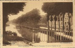 CPA Ancy Le Franc Le Canal De Bourgogne Le Pont entrée du port