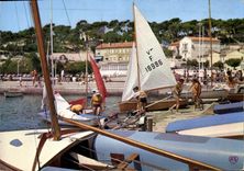 CPA Carry Le Rouet Ecole De Voile