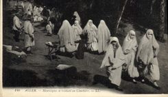 CPA Alger Mauresques Se Rendant Au Cimetiere