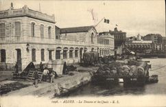 CPA Alger La Douane Et Les Quais
