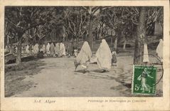 CPA Alger Pelerinage De Mauresques Au Cimetiere