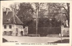 CPA Verneuil Sur Seine L'Entree Du Chateau