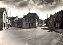 CPSM St Remy Les Chevreuses Place De I'Eglise