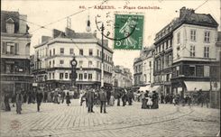 CPA Amiens Place Gambetta
