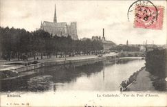 CPA Amiens La Cathedrale Vue Du Pont D'Amont