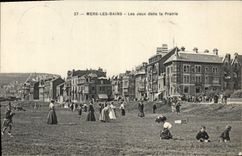 CPA Mers Les Bains Les Jeux Dans La Prairie