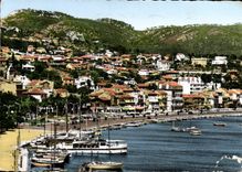 CPSM Bandol Vue Panoramique La Ville Et La promenade