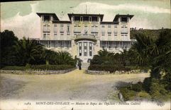 CPA Hyeres Mont Des Oiseaux Maisson De Repos Des Officiers Pavillon Central