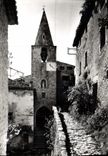 CPSM Le Crestet Vieille Rue Et I'Eglise