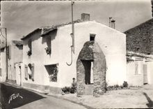 CPSM Ile De Re Les Portes En Re Le Vieux Puits