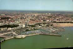 CPSM Royan Vue Generale Du Nouveau Port