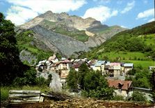 CPSM Entraunes Vue Generale Roche Grande