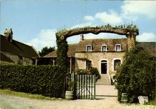CPSM Auberge Du Mont Joly A Soumont St Quentin