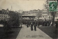 CPA Caen La Musique Militaire Place De La Republique
