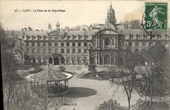 CPA Caen La Place De La Republique