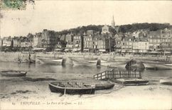 CPA Trouvile Le Port Et Le Quai