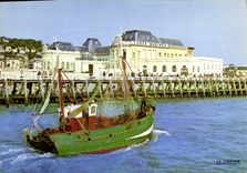 CPSM Trouville La Reine Des Plages retour de pêche