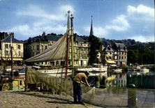 CPSM Honfleur Le Vieux Bassin
