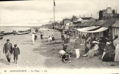 CPA Lion Sur Mer La Plage