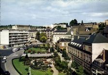 CPSM Lisieux Vue Generale Sur I'Entree Du Carmel