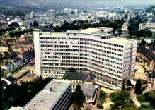 CPSM Lisieux En Avion Sur I'Hopital