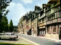 CPSM Lisieux Les Vieilles Demeures Rue Du Docteur Degrenne